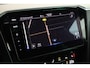 Volkswagen Passat Variant 1.5 TSI 150pk DSG R-Line Business + Trekhaak Camera Keyless Leder Panoramadak Stoelverwarming Navigatie