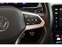 Volkswagen Passat Variant 1.5 TSI 150pk DSG R-Line Business + Trekhaak Camera Keyless Leder Panoramadak Stoelverwarming Navigatie