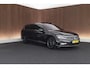 Volkswagen Passat Variant 1.5 TSI 150pk DSG R-Line Business + Trekhaak Camera Keyless Leder Panoramadak Stoelverwarming Navigatie