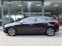 Volvo V40 2.0 D2 R-Design Business Netjes en zeer goed onderhouden