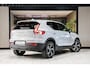 Volvo XC40 2.0 B3 Plus Dark