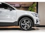 Volvo XC40 2.0 B3 Plus Dark