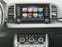 Skoda Karoq 1.5 TSI ACT Business Edition, trekhaak, stoelverwarming, navigatie, climaat controle