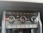 Skoda Karoq 1.5 TSI ACT Business Edition, trekhaak, stoelverwarming, navigatie, climaat controle