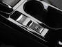 Peugeot 2008 SUV Allure 130pk Automaat | Navigatie | Climate Control | Cruise Control | Parkeersensoren | Keyless | Led koplampen | Armsteun | Apple Carplay / Android Auto | Bluetooth | DAB+ radio | Stof/kunstleder | Multifunctioneel lederen stuurwiel | Automatisch dimlicht | Regensensor | Donker getint glas | 17" lichtmetalen velgen |