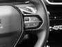 Peugeot 2008 SUV Allure 130pk Automaat | Navigatie | Climate Control | Cruise Control | Parkeersensoren | Keyless | Led koplampen | Armsteun | Apple Carplay / Android Auto | Bluetooth | DAB+ radio | Stof/kunstleder | Multifunctioneel lederen stuurwiel | Automatisch dimlicht | Regensensor | Donker getint glas | 17" lichtmetalen velgen |