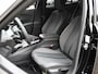 Peugeot 2008 SUV Allure 130pk Automaat | Navigatie | Climate Control | Cruise Control | Parkeersensoren | Keyless | Led koplampen | Armsteun | Apple Carplay / Android Auto | Bluetooth | DAB+ radio | Stof/kunstleder | Multifunctioneel lederen stuurwiel | Automatisch dimlicht | Regensensor | Donker getint glas | 17" lichtmetalen velgen |
