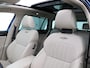 Skoda Superb Combi 1.4 TSI iV 218pk DSG Laurin & Klement · SOH 94,4% · Panoramadak · 360 Camera · Inklap. Trekhaak · Elek. Stoelen + Geheugen · Matrix LED ·