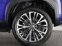 Toyota Yaris Cross 1.5 Hybrid 130 Executive Bi-Tone | HUD | Parkeersensoren | Stuur- & Stoelverwarming | Navigatie | BSM