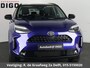 Toyota Yaris Cross 1.5 Hybrid 130 Executive Bi-Tone | HUD | Parkeersensoren | Stuur- & Stoelverwarming | Navigatie | BSM