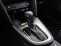 Toyota Yaris Cross 1.5 Hybrid 130 Executive Bi-Tone | HUD | Parkeersensoren | Stuur- & Stoelverwarming | Navigatie | BSM