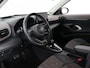 Toyota Yaris Cross 1.5 Hybrid 130 Executive Bi-Tone | HUD | Parkeersensoren | Stuur- & Stoelverwarming | Navigatie | BSM