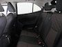 Toyota Yaris Cross 1.5 Hybrid 130 Executive Bi-Tone | HUD | Parkeersensoren | Stuur- & Stoelverwarming | Navigatie | BSM