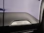 Toyota Yaris Cross 1.5 Hybrid 130 Executive Bi-Tone | HUD | Parkeersensoren | Stuur- & Stoelverwarming | Navigatie | BSM