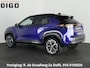Toyota Yaris Cross 1.5 Hybrid 130 Executive Bi-Tone | HUD | Parkeersensoren | Stuur- & Stoelverwarming | Navigatie | BSM