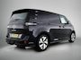 Volkswagen ID. Buzz Cargo 204PK | SOH 94% | Airco | Trekhaak | Achteruitrijcamera | Multifunctioneel Stuurwiel | Cruise Control | Apple/Android Carplay |