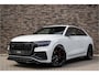 Audi Q8 55 TFSI e quattro S-Line | Navi | Leder | B&O | Trekhaak | Luchtvering | Camera | 23"LM | Head-Up | Wit Metallic