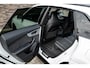Audi Q8 55 TFSI e quattro S-Line | Navi | Leder | B&O | Trekhaak | Luchtvering | Camera | 23"LM | Head-Up | Wit Metallic