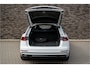 Audi Q8 55 TFSI e quattro S-Line | Navi | Leder | B&O | Trekhaak | Luchtvering | Camera | 23"LM | Head-Up | Wit Metallic