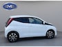 Toyota Aygo 1.0 VVT-i x-joy, achteruitrijcamera,carplay,dab, climaat controle, 1 e eigenaar, NL auto met nationale auto pas