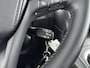 Toyota Verso 1.6 VVT-i Dynamic | Parkeersensoren V+A | Pano Dak | Navigatie |