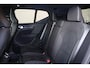 Volvo XC40 B4 Plus Black Edition - Panorama/schuifdak - IntelliSafe Assist & Surround - 360º Camera - Harman/Kardon audio - Verwarmde voorstoelen & stuur - Parkeersensoren voor & achter - Elektr. bedienb. voorstoelen met geheugen links - Draadloze tel. lader - Extra getint glas - Inklapbare trekhaak - 20' LMV