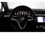 Volkswagen Passat Variant 1.4 TSI PHEV Automaat GTE Business | SOH 88% | Cruise Controle Adaptief | Elektrisch Panoramadak | Camera | Stoelverwarming Voor & Achter | Navigatie | Climate Control |