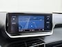Peugeot 2008 131PK Automaat GT-Line 360°Camera Virtual Cockpit 3D-Navi Keyless Ecc Apple Carplay Android Auto Pdc Dodehoekbewaking Regen-Lichtsensor Cruise Control DAB+ Privacy Glas Lmv Led Isofix Lane Assist Bluetooth Dealeronderhouden Origineel Nederlandse Auto