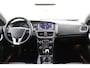 Volvo V40 2.0 T3 Momentum | Stoelverwarming | Trekhaak | LED | Parkeersensoren Achter |