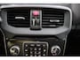 Volvo V40 2.0 T3 Momentum | Stoelverwarming | Trekhaak | LED | Parkeersensoren Achter |