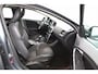 Volvo V40 2.0 T3 Momentum | Stoelverwarming | Trekhaak | LED | Parkeersensoren Achter |