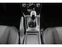 Volvo V40 2.0 T3 Momentum | Stoelverwarming | Trekhaak | LED | Parkeersensoren Achter |