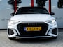 Audi A3 Limousine 30 TFSI S edition | S-Line | Stoelverwarming | Adaptieve Cruise Control | 18'' Lichtmetalen Velgen | Navigatie | Apple Carplay | Android Auto | Sportstoelen | Sportstuurwiel |