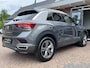 Volkswagen T-Roc 1.5 TSI Sport Business R | Pano | R-Line | Adapt. Cruise | BLIS | Clima | Stoelverwarming | Vir. Cockpit