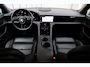 Porsche Taycan Cross Turismo 4 93kWh | 380PK | Panoramadak | Keyless-go | Sfeerverlichting | Bose audio | Matrix-led | 16-weg memory stoelen | 2022.