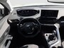 Peugeot 5008 1.2 PureTech Blue Lease Allure 7 persoons | Camera | Parkeersensoren | Full map navigatie | Two tone kleur | Carplay/android auto |