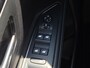 Peugeot 5008 1.2 PureTech Blue Lease Allure 7 persoons | Camera | Parkeersensoren | Full map navigatie | Two tone kleur | Carplay/android auto |