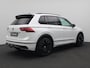 Volkswagen Tiguan 1.4 TSI eHybrid R-Line Business 245PK DSG Trekhaak, Black Style, 20" LM Velgen, Achteruitrijcamera, Side Assist, Elektr. Achterklep, Matrix LED-Verlichting