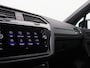 Volkswagen Tiguan 1.4 TSI eHybrid R-Line Business 245PK DSG Trekhaak, Black Style, 20" LM Velgen, Achteruitrijcamera, Side Assist, Elektr. Achterklep, Matrix LED-Verlichting
