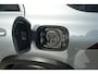 Mercedes-Benz GLE 350 e 4MATIC | 334PK | Plug-in Hybrid | NAV | Camera | Stoelverwarming | Leder De Mercedes-Benz GLE 350 e biedt met zijn 4MATIC vierwielaandrijving veel comfort en zekerheid onderweg en beschikt bovendien over een maximaal trekgewicht van maar liefst 2.700 kg. De combin