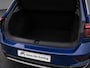 Volkswagen T-Roc 1.5 TSI 150pk DSG Sport Business R · Panoramadak · Camera · Keyless · Apple/Android Car Play · Navigatie · P-Sensoren ·