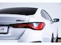 BMW i4 M50 High Executive 84 kWh Trekhaak - Active Cruise Control - Hifi - Elektrisch verstelbare/verwarmde stoelen - Stuurwielrand verwarmd - Getinte Ruiten - BMW Laserlight - BMW Drive Recorder -