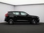Volvo XC40 T4 190pk Automaat Momentum Pro / Trekhaak / Cruise Control / Elektrische Achterklep / Parkeersensoren Achter / All-Seasonbanden /