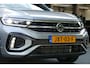 Volkswagen T-Roc 1.5 TSI 150PK R-LINE AUTOMAAT / CAMERA / TREKHAAK / STOELVERWARMING / ELEKTR. ACHTERKLEP / KEYLESS / LED / 18"LMV / NAVI / CLIMA / PDC / BLUETOOTH / ADAPT.CRUISECONTROL / 1E EIGENAAR / SCHITTERENDE STAAT !!