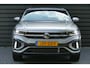 Volkswagen T-Roc 1.5 TSI 150PK R-LINE AUTOMAAT / CAMERA / TREKHAAK / STOELVERWARMING / ELEKTR. ACHTERKLEP / KEYLESS / LED / 18"LMV / NAVI / CLIMA / PDC / BLUETOOTH / ADAPT.CRUISECONTROL / 1E EIGENAAR / SCHITTERENDE STAAT !!