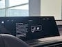 Peugeot e-5008 GT 73 kWh 7p | 360 Camera | Alcantara bekleding | Massage/ventilatie en verwarmde stoelen | Panoramadak | Nu te bestellen!