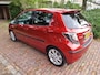 Toyota Yaris 1.5 Full Hybrid Dynamic Pano/Navi/Zwart Leder