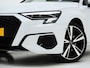 Audi A3 Sportback 40 TFSI e Full Black 204PK | Lederen Sportstoelen | Panoramadak | Camera | Keyless | Sfeerlicht | Carplay