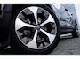 Volvo XC40 2.0 B4 Plus Dark | Trekhaak | Panoramadak | Lichtmetalen Velgen 19 inch | All-Season banden | Harman Kardon Audio | Achteruitrijcamera | Parkeersensoren | Keyless Entry | Elektrische Achterklep | Elektrisch Verstelbare Voorstoelen | Stoelverwarming | Google Navigatie | Apple Carplay | Android Auto