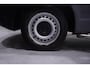 Volkswagen Transporter 2.0 TDI 102 pk L2H1 Navi, 2x Schuifdeur, Airco Trekhaak, Cruise Control, Laadruimte Pakket, 3-Zits